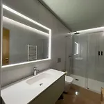 Casa De Lencastre, Refugio Elegante Entre Tradicao E Modernidade *