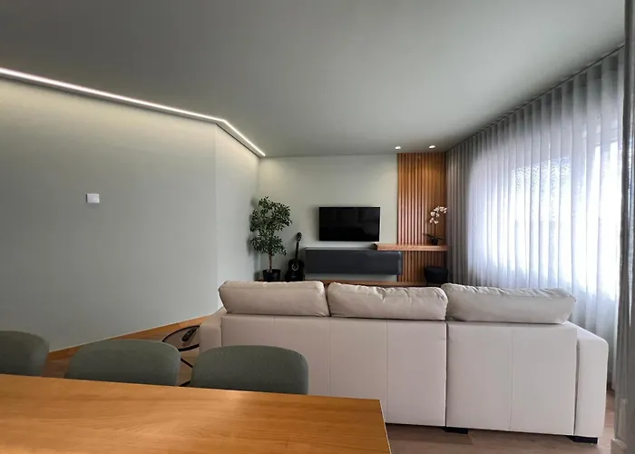 Casa De Lencastre, Refugio Elegante Entre Tradicao E Modernidade 아파트 *